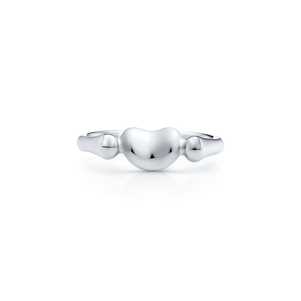 Tiffany & Co. Elsa Peretti®️ Bean®️ design Ring